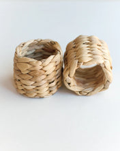 Load image into Gallery viewer, Natural Woven Napkin Rings, Set of 4
