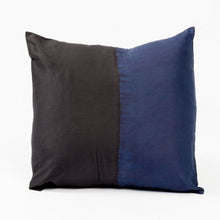 Load image into Gallery viewer, Aakar Mor Silk Pillow
