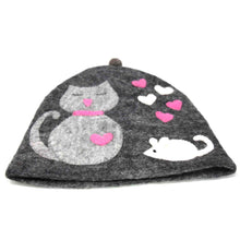 Load image into Gallery viewer, Cat Tea Cozy Hat, Felt
